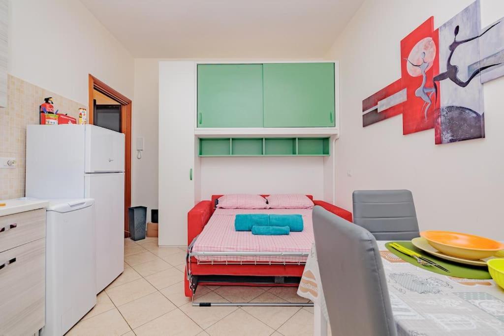 Lovely - 15 Minutes To Duomo Apartment